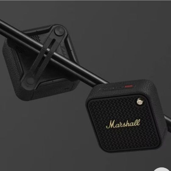 ลำโพง Marshall ขนาดพกพา เบสแน่น เสียงทุ้ม กันน้ำ ทนทาน ดีไซน์สวย น้ำหนักเบา สามารถแขวนหรือสะพายได้ พกติดตัวไปได้ทุกที่ รูปที่ 3