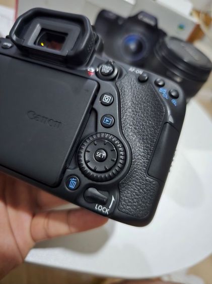 กล้อง DSLR ไม่กันน้ำ canon eos 80D