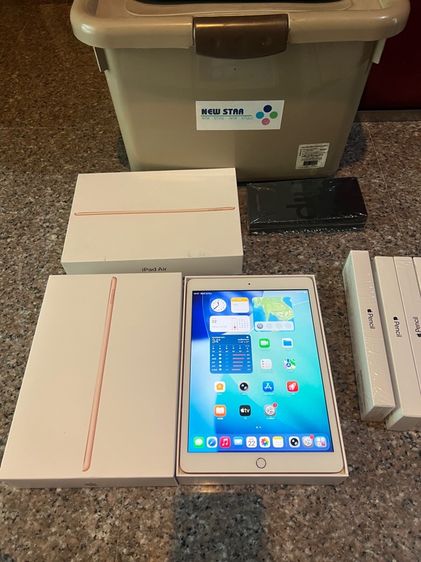 ขายถูกๆiPadGen8สีRose Gold 32กิ๊กมีกล่องไร้รอยสูนTrueใช้งานดีทุกๆฟังชั่นถูกๆ