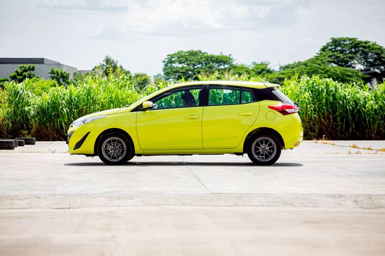 Toyota Yaris ATIV 2019 1.2 Entry Sedan เบนซิน เกียร์อัตโนมัติ เขียว รูปที่ 4