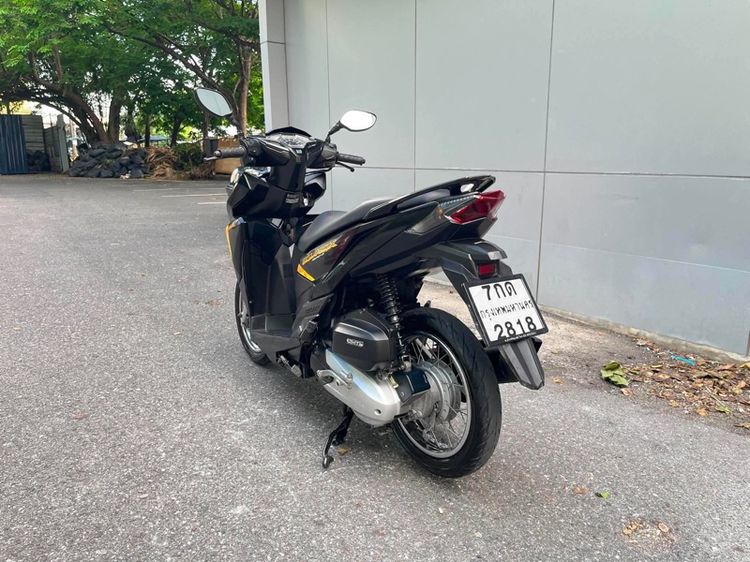 Honda รุ่น Click125i 125cc ปี 2017 สตาร์ทมือ รถบ้าน รูปที่ 4