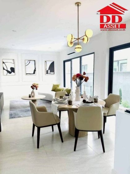 ตกแต่งครบ For Sale For Rent Classe Sukhumvit 77 Classic Luxury Townhome รูปที่ 2