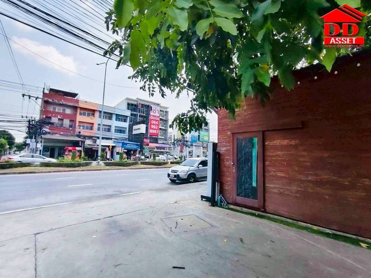ขายร้านอาหาร โกดัง ตึกสำนักงาน ติดถนนเลียบคลองสอง  หทัยราษฎร์ สิ่งปลูกสร้าง 3 ชั้น รูปที่ 2