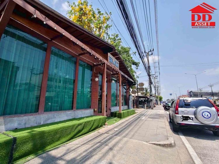 ขายร้านอาหาร โกดัง ตึกสำนักงาน ติดถนนเลียบคลองสอง  หทัยราษฎร์ สิ่งปลูกสร้าง 3 ชั้น