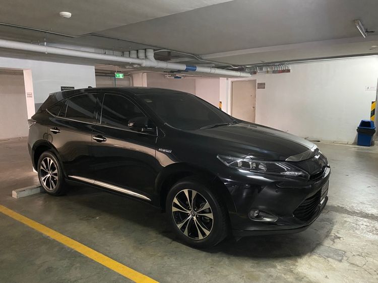 Toyota Harrier 2018 2.5 Hybrid E-Four 4WD Utility-car เบนซิน เกียร์อัตโนมัติ ดำ รูปที่ 3