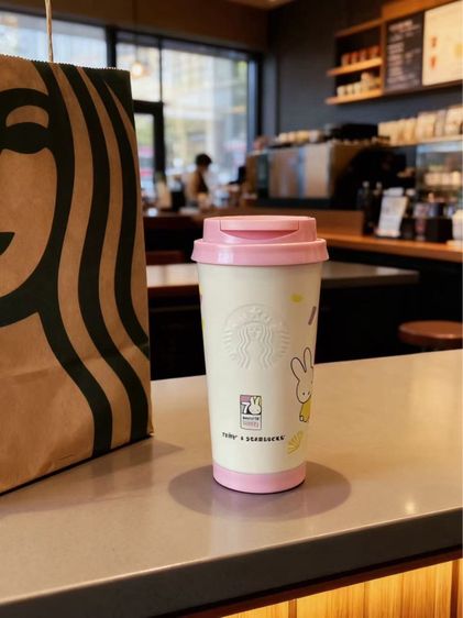 แก้วน้ำเปิดดื่มStarbucks Miffy Rabbit