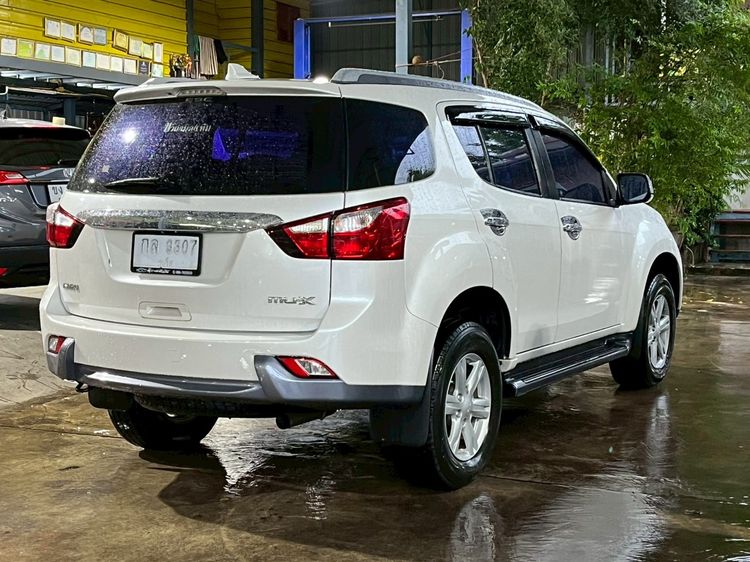 Isuzu MU-X 2015 2.5 Utility-car ดีเซล ไม่ติดแก๊ส เกียร์อัตโนมัติ ขาว รูปที่ 4