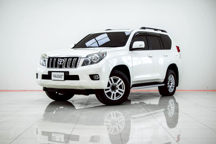 รถ Toyota Land Cruiser Prado 3.0 D4D 4WD สี ขาว