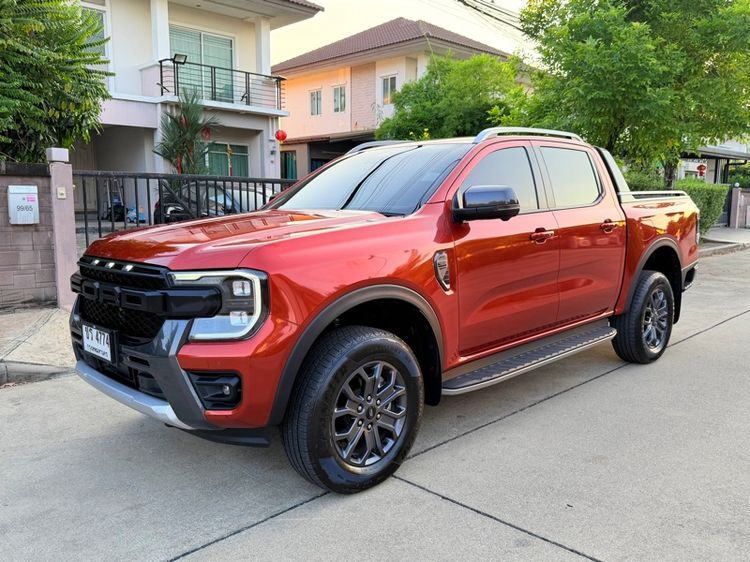 รถ Ford Ranger 2.0 Bi-Turbo 4WD Wildtrak สี ส้ม