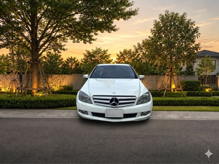 Mercedes-Benz C-Class 2010 C200 Sedan เบนซิน ไม่ติดแก๊ส เกียร์อัตโนมัติ ขาว รูปที่ 3