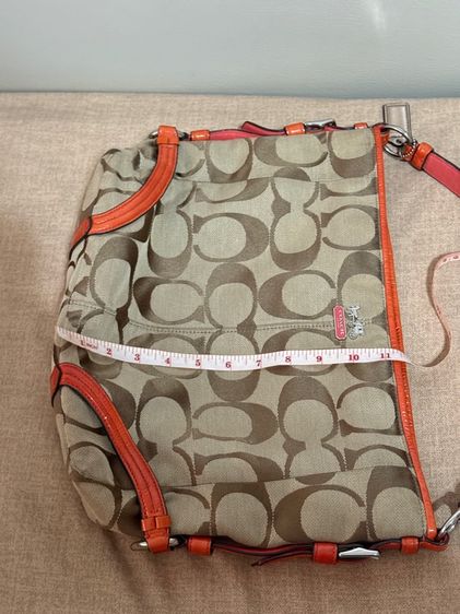 กระเป๋า Coach Chelsea Katarina Signature Hobo Bag รูปที่ 12