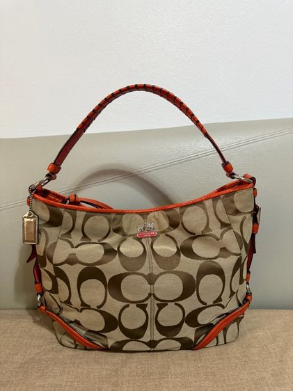 กระเป๋า Coach Chelsea Katarina Signature Hobo Bag รูปที่ 15