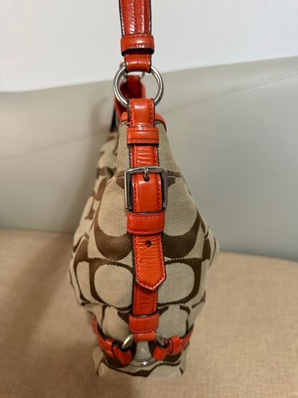 กระเป๋า Coach Chelsea Katarina Signature Hobo Bag รูปที่ 8