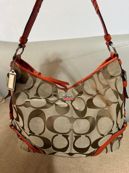 กระเป๋า Coach Chelsea Katarina Signature Hobo Bag รูปที่ 6