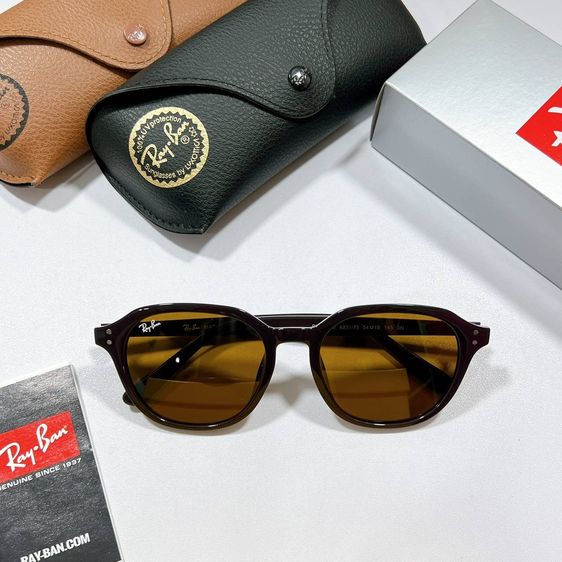 Ray-Ban RB4459D เป็นทรงคลาสสิกที่มีความร่วมสมัย หน้าแว่นมีความมนกึ่งเหลี่ยม แว่นตา รูปที่ 3