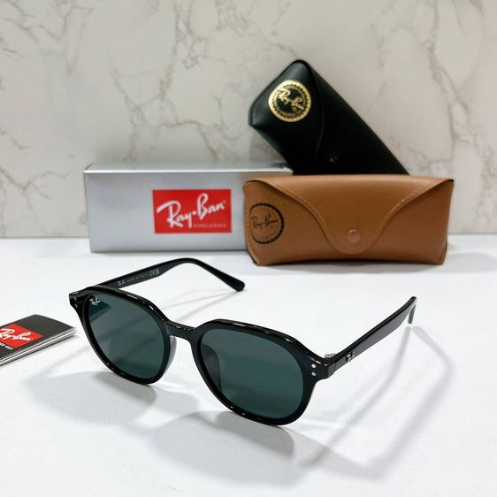 Ray-Ban RB4459D เป็นทรงคลาสสิกที่มีความร่วมสมัย หน้าแว่นมีความมนกึ่งเหลี่ยม แว่นตา รูปที่ 16