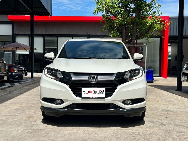 Honda HR-V 2019 1.8 E Utility-car เบนซิน เกียร์อัตโนมัติ ขาว รูปที่ 2