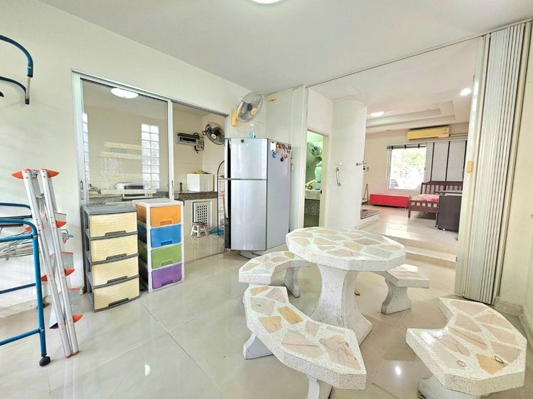 อื่นๆ ไม่มี ขายทาวน์โฮม 3 ชั้น หลังมุม ทำเลทอง รัตนาธิเบศร์ 18 – ราคาดีที่สุดในย่านนี้ รูปที่ 4