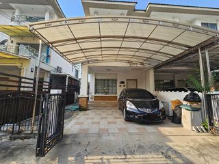 ขายทาวน์โฮม 3 ชั้น หลังมุม ทำเลทอง รัตนาธิเบศร์ 18 – ราคาดีที่สุดในย่านนี้