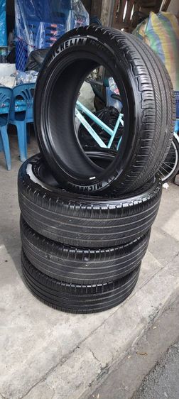 ยาง michelin 225. 55 R19. 