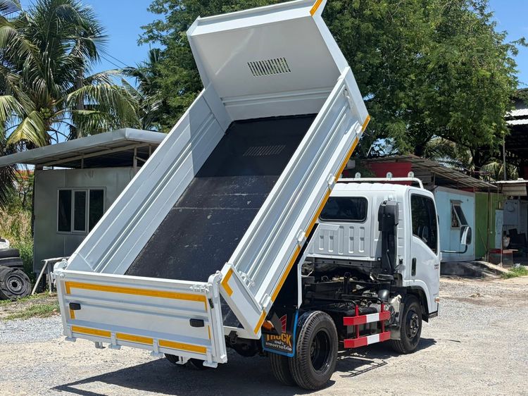   6ล้อ ISUZU NMR 130 แรงม้า ปี 2565 (ดั้มพ์และกระบอกดั๊มพ์สามมิตร)  รูปที่ 3