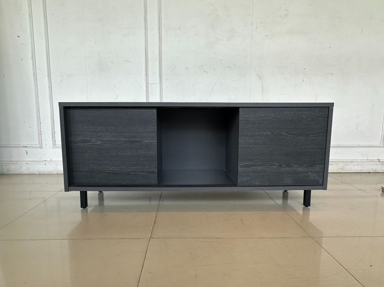 ตู้วางทีวี 2 บานเลื่อน โครงไม้ MDF สีเทา ขาเหล็กสีดำ รูปที่ 8