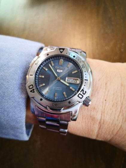 น้ำเงิน SEIKO 5 Sport Japan Modify