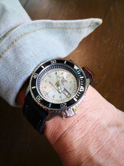 ขาว Seiko 5 Thai Modify 