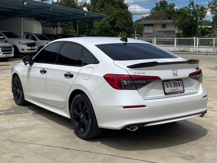 Honda Civic 2021 1.5 Turbo RS Sedan เบนซิน ไม่ติดแก๊ส เกียร์อัตโนมัติ ขาว รูปที่ 4