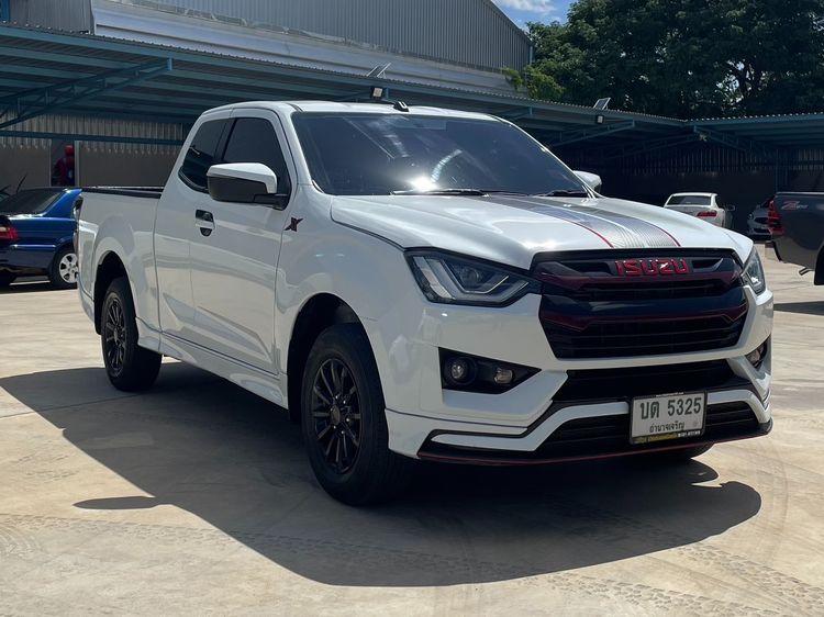 Isuzu D-MAX 2022 1.9 X-Series Speed Pickup ดีเซล ไม่ติดแก๊ส เกียร์ธรรมดา ขาว รูปที่ 3