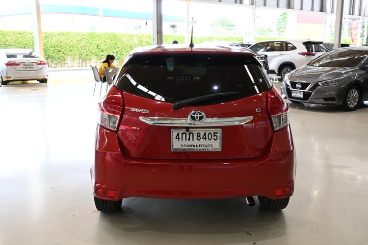 Toyota Yaris 2015 1.2 G Sedan เบนซิน ไม่ติดแก๊ส เกียร์อัตโนมัติ แดง รูปที่ 4