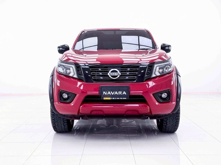 Nissan NP300-NAVARA 2019 2.5 Calibre E Black Edition Pickup ดีเซล ไม่ติดแก๊ส เกียร์ธรรมดา แดง รูปที่ 3