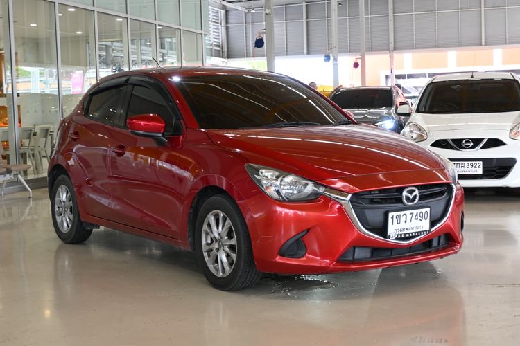 Mazda Mazda 2 2018 1.3 Sports Sedan เบนซิน ไม่ติดแก๊ส เกียร์อัตโนมัติ แดง รูปที่ 3