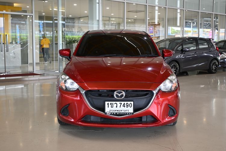 Mazda Mazda 2 2018 1.3 Sports Sedan เบนซิน ไม่ติดแก๊ส เกียร์อัตโนมัติ แดง รูปที่ 2