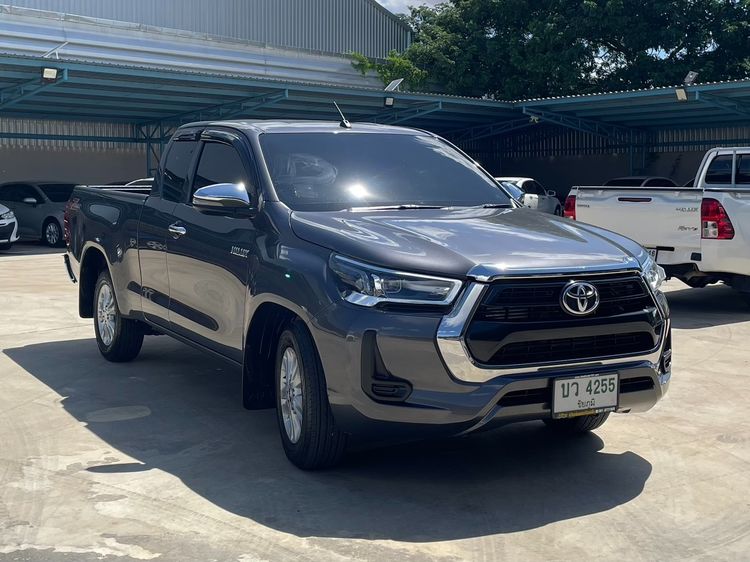 Toyota Hilux Revo 2023 Smart Cab 2.4 Mid Z Edition Pickup ดีเซล ไม่ติดแก๊ส เกียร์ธรรมดา เทา รูปที่ 3