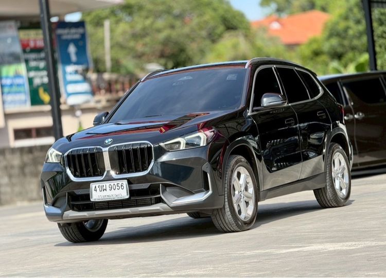 BMW X1 2023 1.5 sDrive18i mSport Utility-car เบนซิน ไม่ติดแก๊ส เกียร์อัตโนมัติ ดำ รูปที่ 3