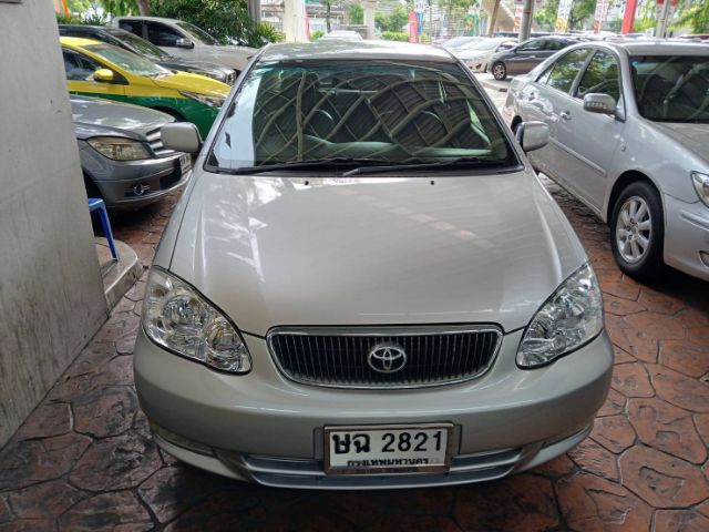รถ Toyota Altis 1.8 E สี บรอนซ์เงิน