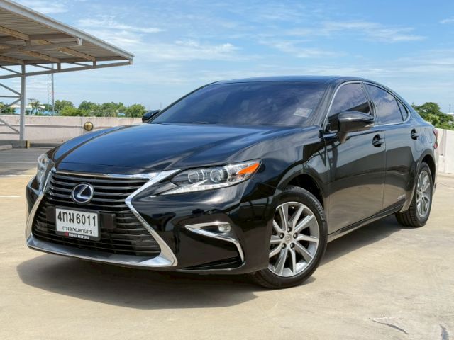 รถ Lexus ES300h 2.5 Luxury สี ดำ