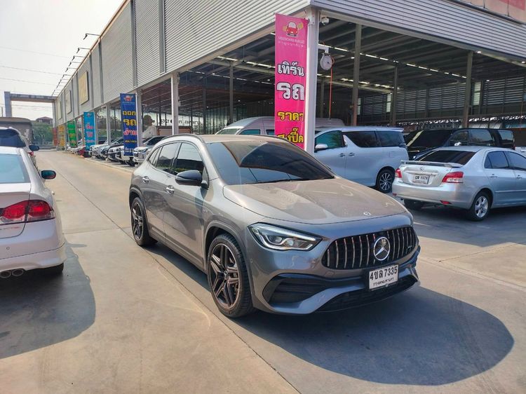 รถ Mercedes-Benz GLA-Class GLA35 สี เทา