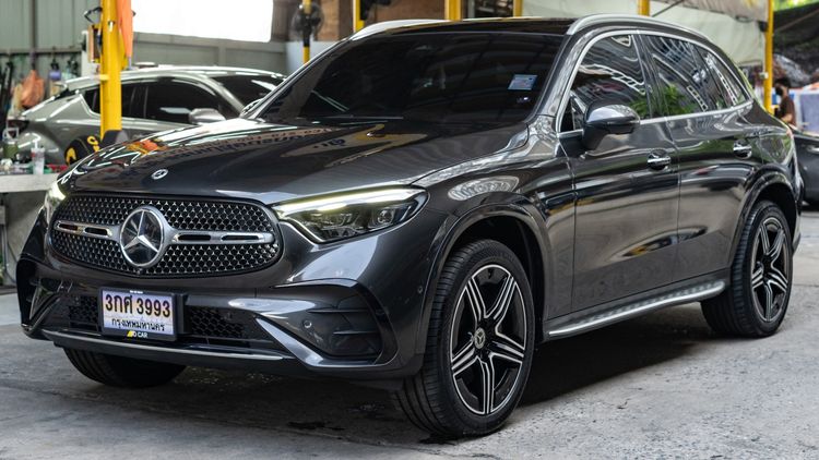 Mercedes-Benz GLC-Class 2024 GLC350e Utility-car ปลั๊กอินไฮบริด (PHEV) ไม่ติดแก๊ส เกียร์อัตโนมัติ เทา รูปที่ 2