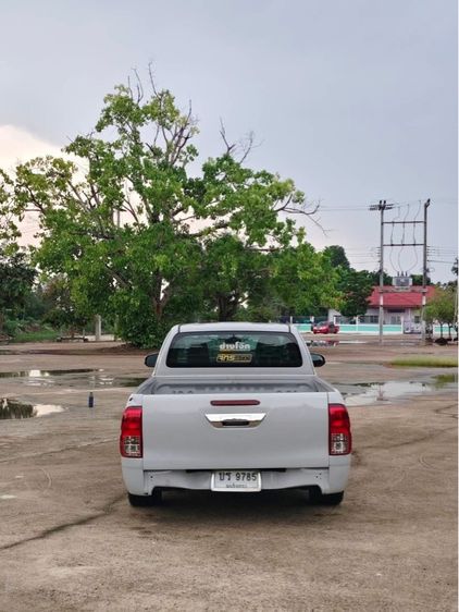 Toyota Hilux Revo 2017 2.4 J Plus Prerunner Pickup ดีเซล ไม่ติดแก๊ส เกียร์ธรรมดา เทา รูปที่ 2