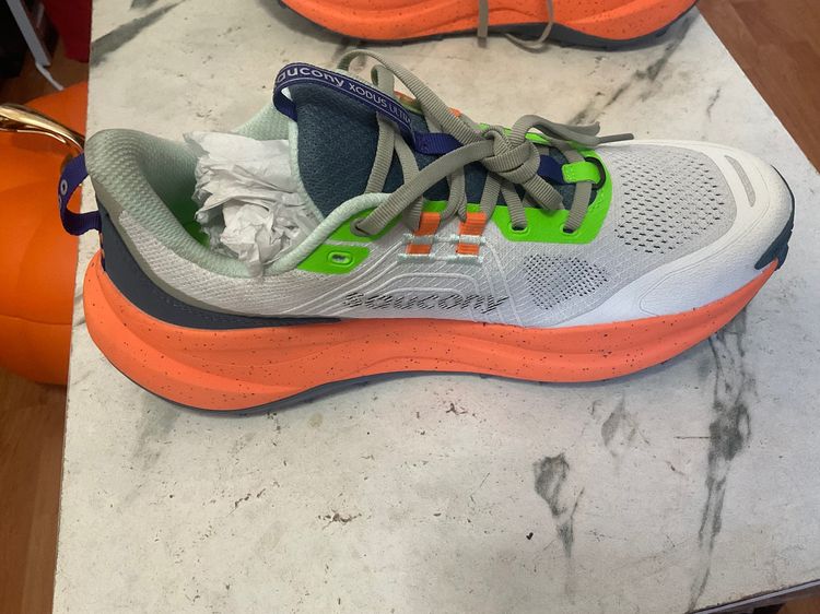 รองเท้าวิ่งเทรล Saucony Xodus Ultra 4 EU42 มือ 1 ไม่มีกล่อง รูปที่ 5