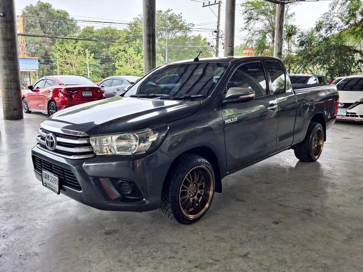 Toyota Hilux Revo 2016 2.4 J Plus Pickup ดีเซล ไม่ติดแก๊ส เกียร์ธรรมดา เทา