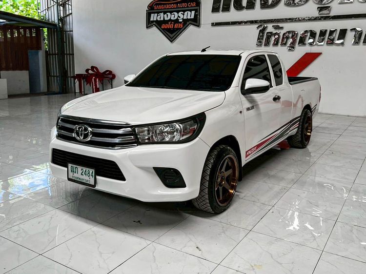 Toyota Hilux Revo 2016 2.4 J Pickup ดีเซล ไม่ติดแก๊ส เกียร์ธรรมดา ขาว