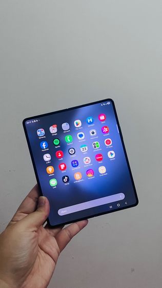 Samsung Galaxy Z Fold 5