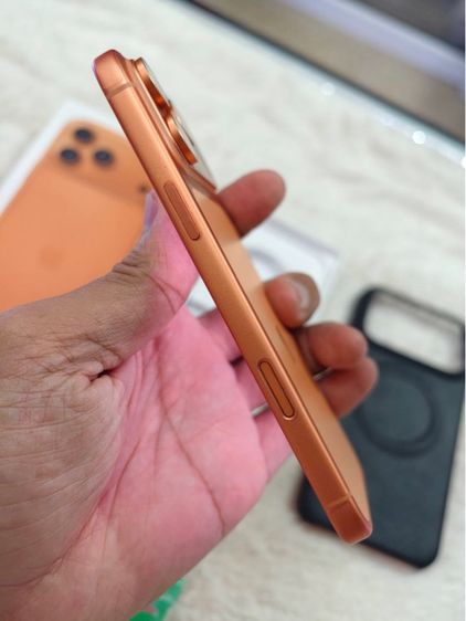 - iPhone 17 Pro Max 512GB Cosmic Orange รูปที่ 7