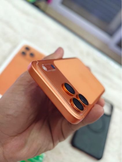 - iPhone 17 Pro Max 512GB Cosmic Orange รูปที่ 9