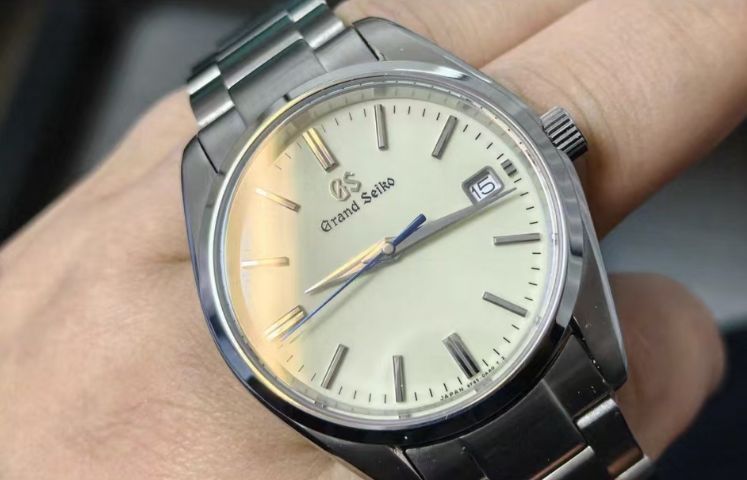 ฟ้า Seiko Custom Modify Aquanaut 