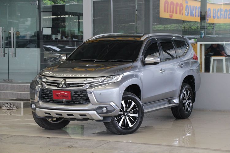 รถ Mitsubishi Pajero Sport 2.4 GT Premium สี เทา