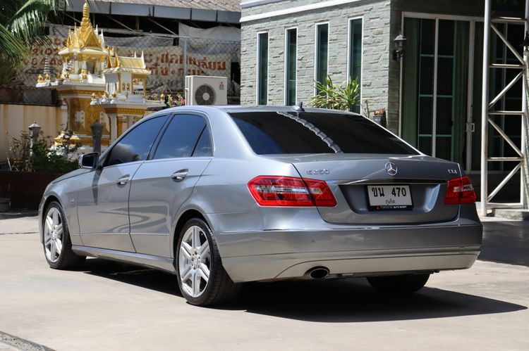 Mercedes-Benz E-Class 2013 E250 Sedan เบนซิน ไม่ติดแก๊ส เกียร์อัตโนมัติ เทา รูปที่ 4
